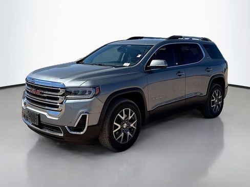 Used 2023 GMC Acadia SLT w/ Preferred Package image 3