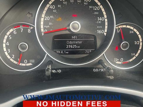 Used 2014 Volkswagen Beetle R-Line FWD image 4