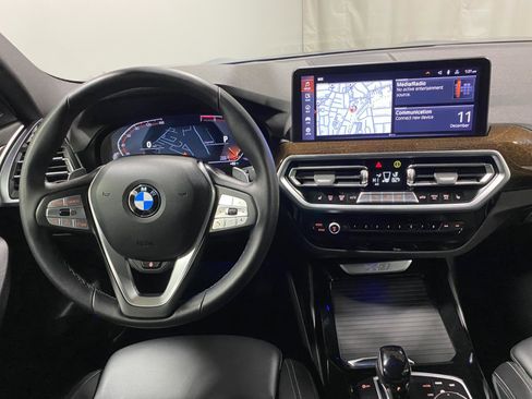 Used 2023 BMW X3 xDrive30i w/ Premium Package image 2