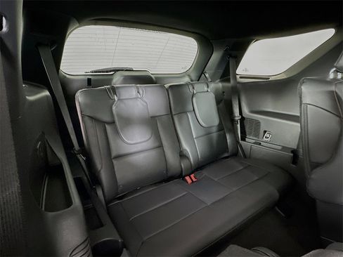 New 2026 Ford Explorer ST-Line w/ ST-Line Street Pack image 28