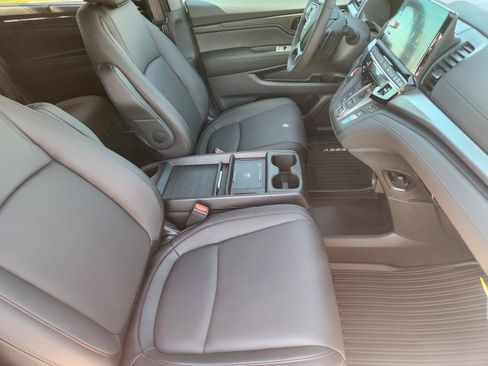 New 2026 Honda Odyssey Sport-L image 13