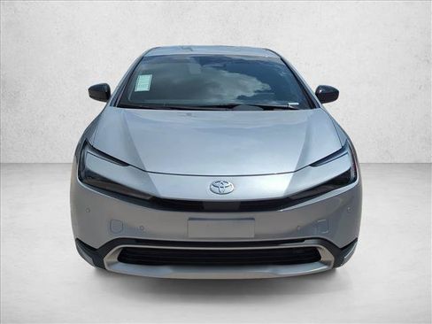 New 2026 Toyota Prius Plug-In Hybrid FWD image 2