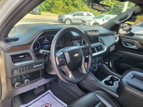 Used 2022 Chevrolet Tahoe High Country AWD/4WD image 10