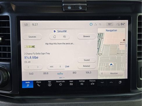 Used 2025 Ford F350 Platinum AWD/4WD image 16