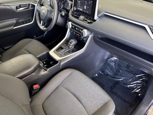 Certified 2024 Toyota RAV4 XLE w/ Convenience Package FWD image 15
