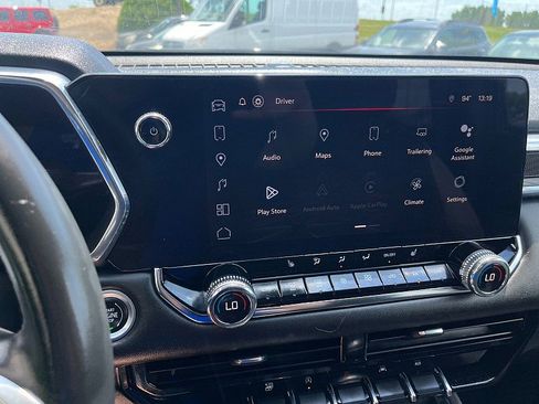 Used 2023 GMC Canyon Elevation w/ Convenience Package image 10