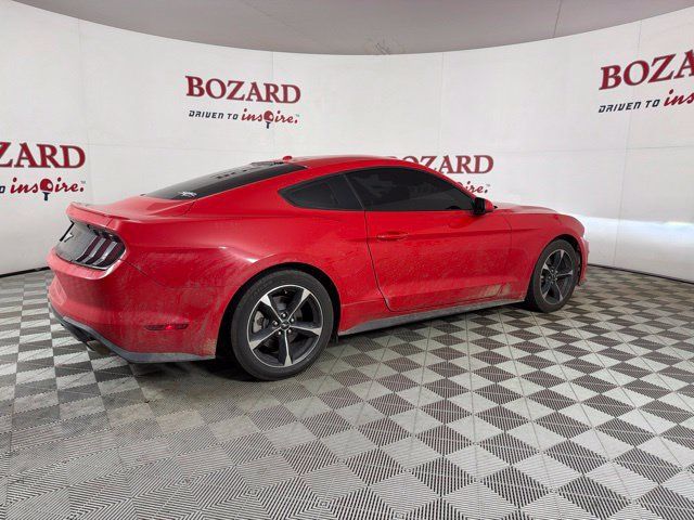 Used 2018 Ford Mustang Coupe w/ Equipment Group 101A RWD image 13