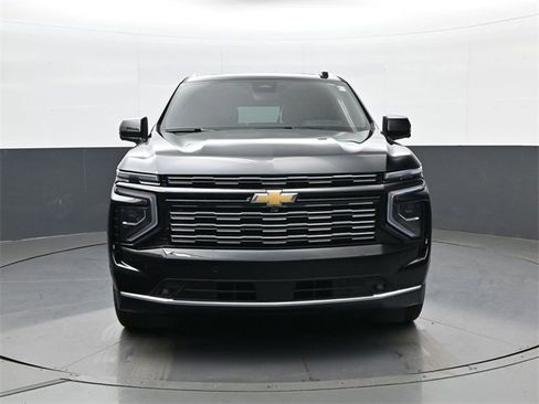 Certified 2025 Chevrolet Tahoe High Country image 2