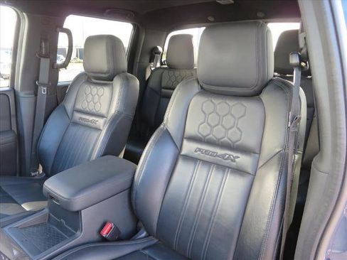 Used 2022 Nissan Frontier PRO-4X w/ Pro-4X Premium Package image 19
