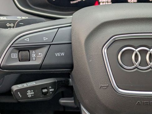 Used 2023 Audi Q5 2.0T Premium Plus w/ Premium Plus Package image 10