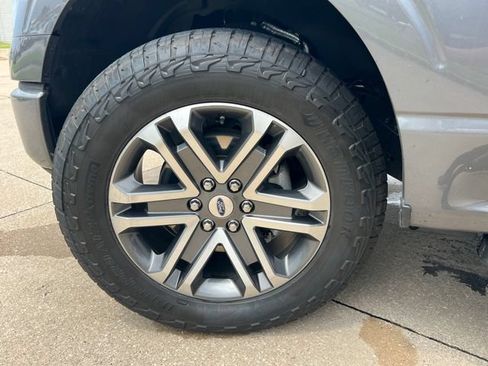 Used 2022 Ford F150 XL w/ STX Appearance Package AWD/4WD image 29