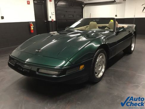 Used 1995 Chevrolet Corvette Convertible image 5