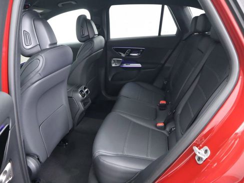 Certified 2025 Mercedes-Benz GLC 300 image 22