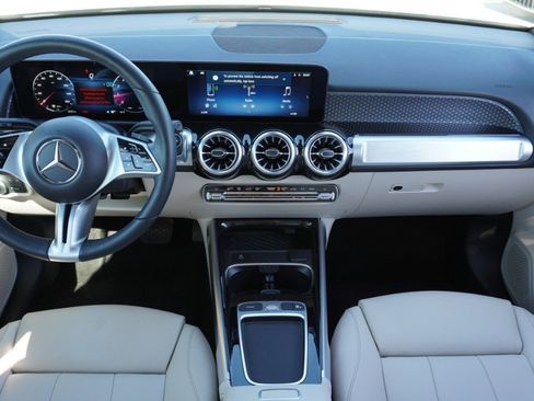 Used 2024 Mercedes-Benz GLB 250 image 29