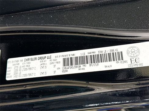 Used 2013 Jeep Wrangler Unlimited Rubicon w/ Dual Top Group image 32