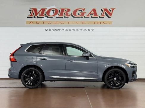 Used 2023 Volvo XC60 B5 Plus AWD/4WD image 2