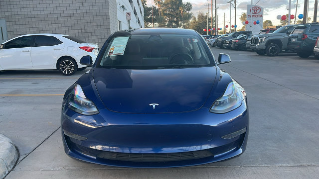 Used 2021 Tesla Model 3 Standard Range Plus RWD image 2