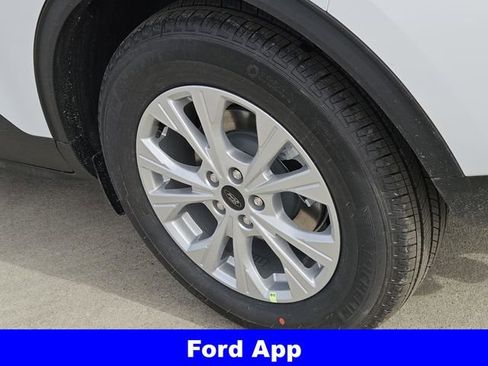 New 2026 Ford Escape Active image 9