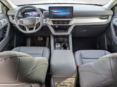 New 2026 Ford Explorer Active w/ Active Comfort Package image 14