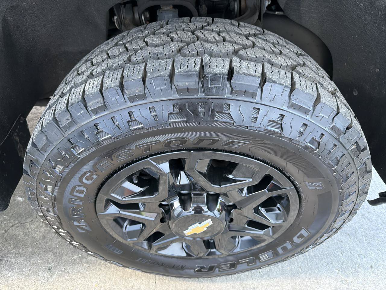 Used 2024 Chevrolet Silverado 3500 LT AWD/4WD image 19