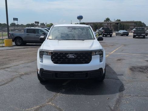 Used 2025 Ford Maverick XL w/ Equipment Group 102A AWD/4WD image 2