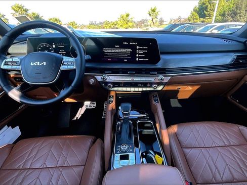 Certified 2024 Kia Telluride SX Prestige X-Line image 11