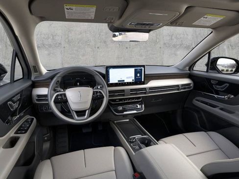 New 2026 Lincoln Corsair Reserve w/ Jet Appearance Package image 9