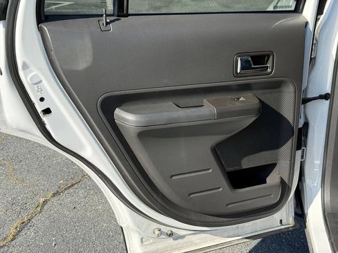 Used 2010 Ford Edge Limited FWD image 14