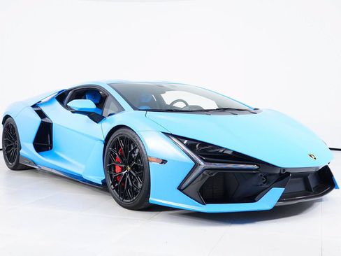 Used 2024 Lamborghini Revuelto AWD/4WD image 17