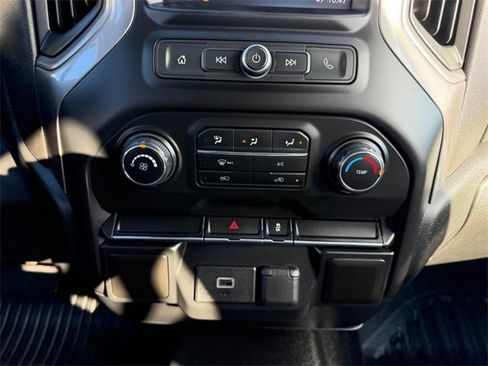 Used 2020 Chevrolet Silverado 1500 W/T w/ Snow Plow Prep Package image 11