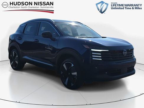 New 2026 Nissan Kicks SR image 1