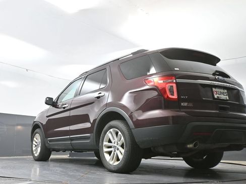 Used 2011 Ford Explorer XLT w/ 202A Rapid Spec Order Code AWD/4WD image 30