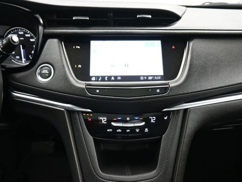 Used 2025 Cadillac XT5 Premium Luxury image 25