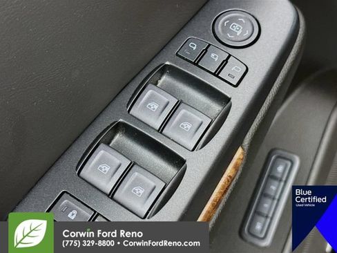 Used 2019 Chevrolet Tahoe Premier w/ Premier Plus Edition AWD/4WD image 22