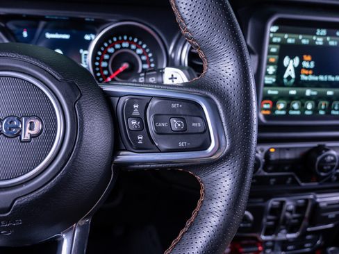 Used 2021 Jeep Wrangler Unlimited Rubicon w/ Trailer Tow Package image 22