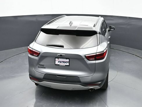 Used 2024 Chevrolet Blazer LT w/ Midnight/Sport Edition FWD image 38