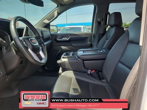 Used 2025 GMC Sierra 1500 SLT AWD/4WD image 16