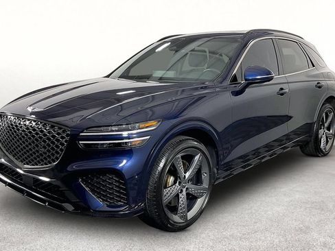 Used 2022 Genesis GV70 3.5T Sport w/ Sport Prestige Package AWD/4WD image 14