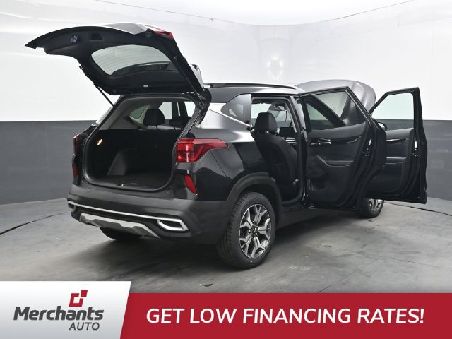 Used 2022 Kia Seltos EX AWD/4WD image 36