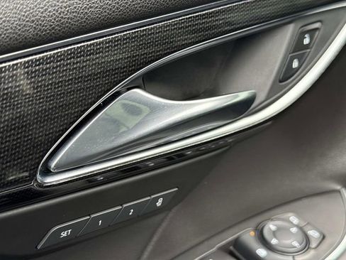 Used 2021 Buick Envision Essence AWD/4WD image 11