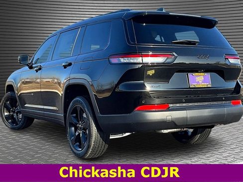 New 2025 Jeep Grand Cherokee L Altitude image 3
