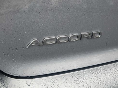 Used 2023 Honda Accord EX image 29