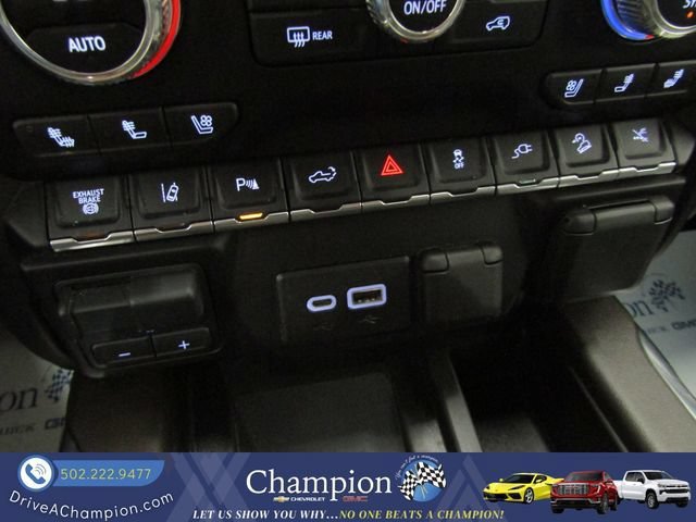Used 2022 GMC Sierra 2500 Denali w/ Denali Ultimate Package AWD/4WD image 50