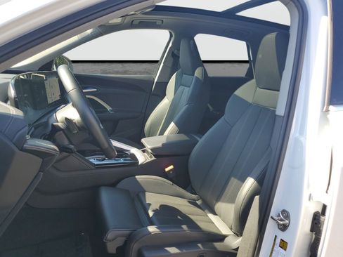 Used 2025 Audi Q5 Premium Plus w/ Premium Plus AWD/4WD image 19