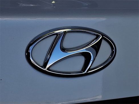 Used 2023 Hyundai Sonata SEL image 33