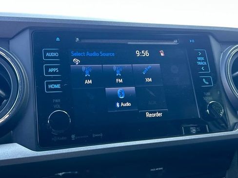 Used 2018 Toyota Tacoma TRD Sport AWD/4WD image 54