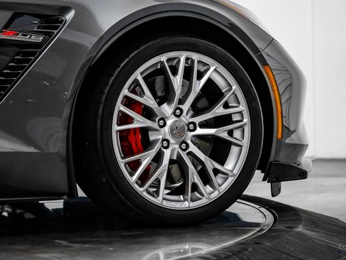 Used 2016 Chevrolet Corvette Z06 w/ 2LZ Preferred Equipment Group image 96