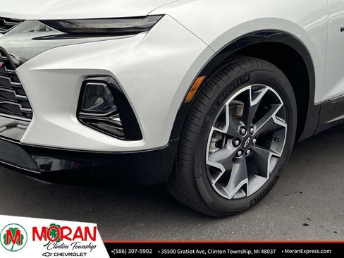 Certified 2022 Chevrolet Blazer RS w/ Enhanced Convenience Package FWD image 8