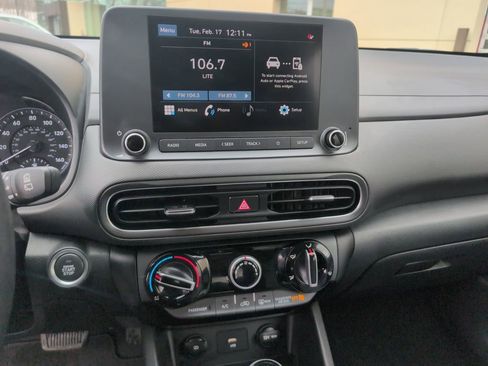 Certified 2023 Hyundai Kona SEL image 19