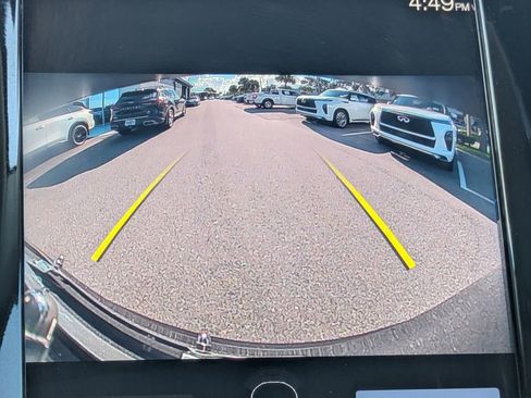 Used 2022 Volvo XC90 T5 Momentum w/ Protection Package Premier image 25